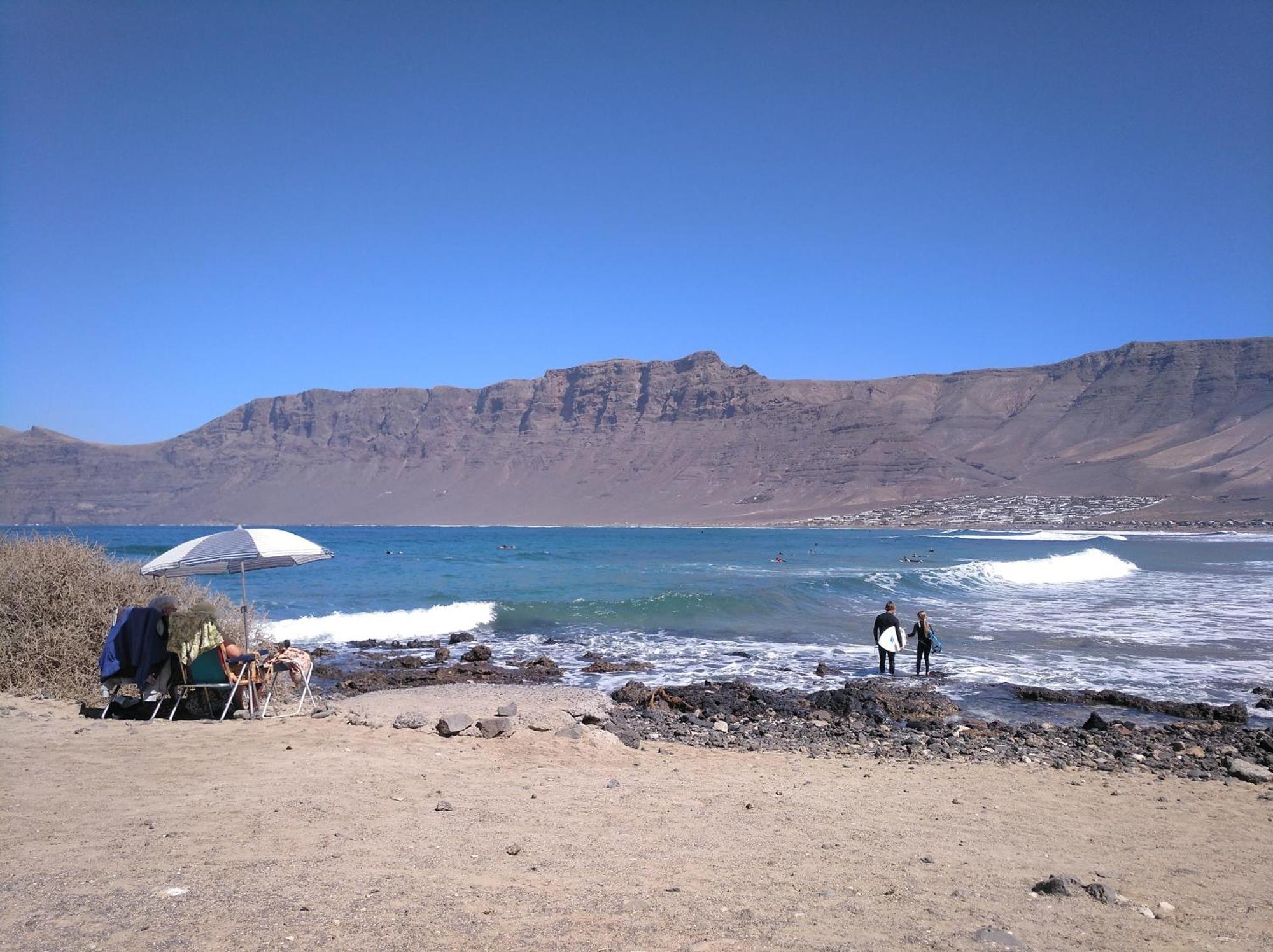 Famara Rooms Buitenkant foto